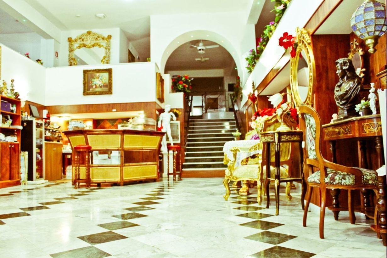 Hotel Palace Nardo Rome Extérieur photo